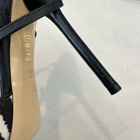 Gucci Zebra Calf Skin sling back heels - Picture 5 of 12